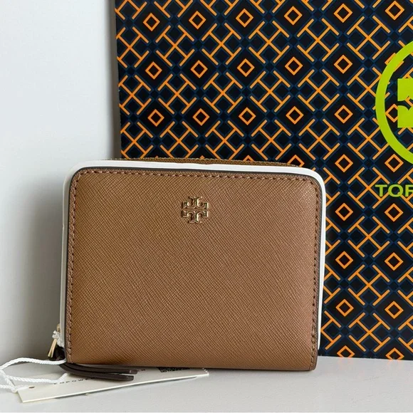 NWT Tory Burch Bifold Wallet - Picture 1 of 5